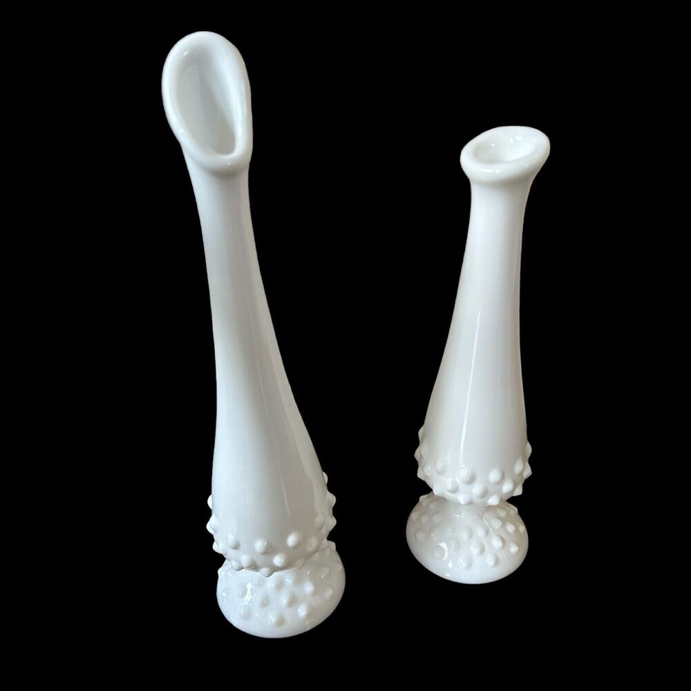 Lot Of 2 Vintage FENTON White Milk Glass Hobnail Footed Tear Drop Bud Vase 7” 8"